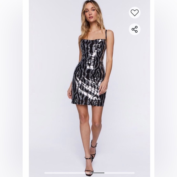 Black & Silver Sequin Sparkly Shiny Bodycon Mini Strappy Back Party Dress - Picture 4 of 10